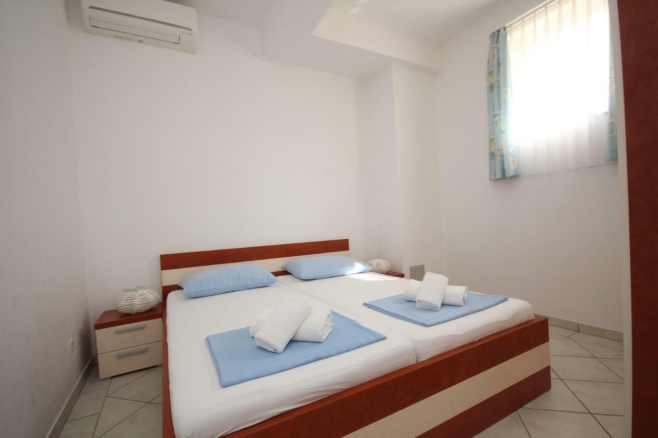 Apartment Domo Макарска Екстериор снимка